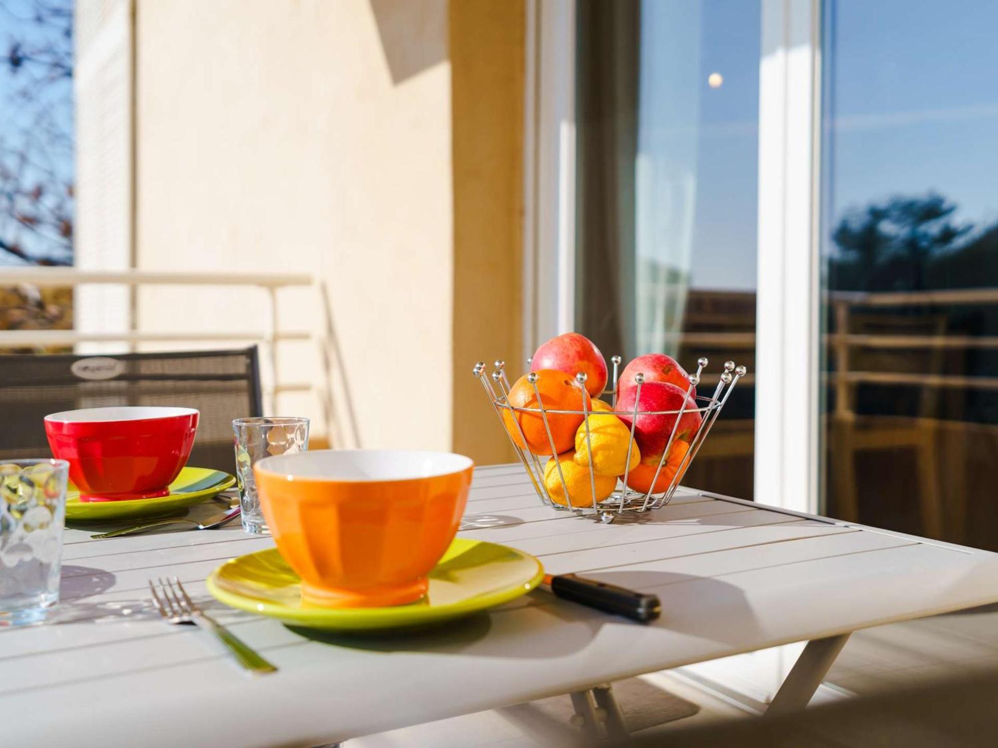 Appartement T3 A 300m De La Plage, Balcons, Parking, Proche Commerces, Narbonne-plage - Fr-1-409-169 Narbonne