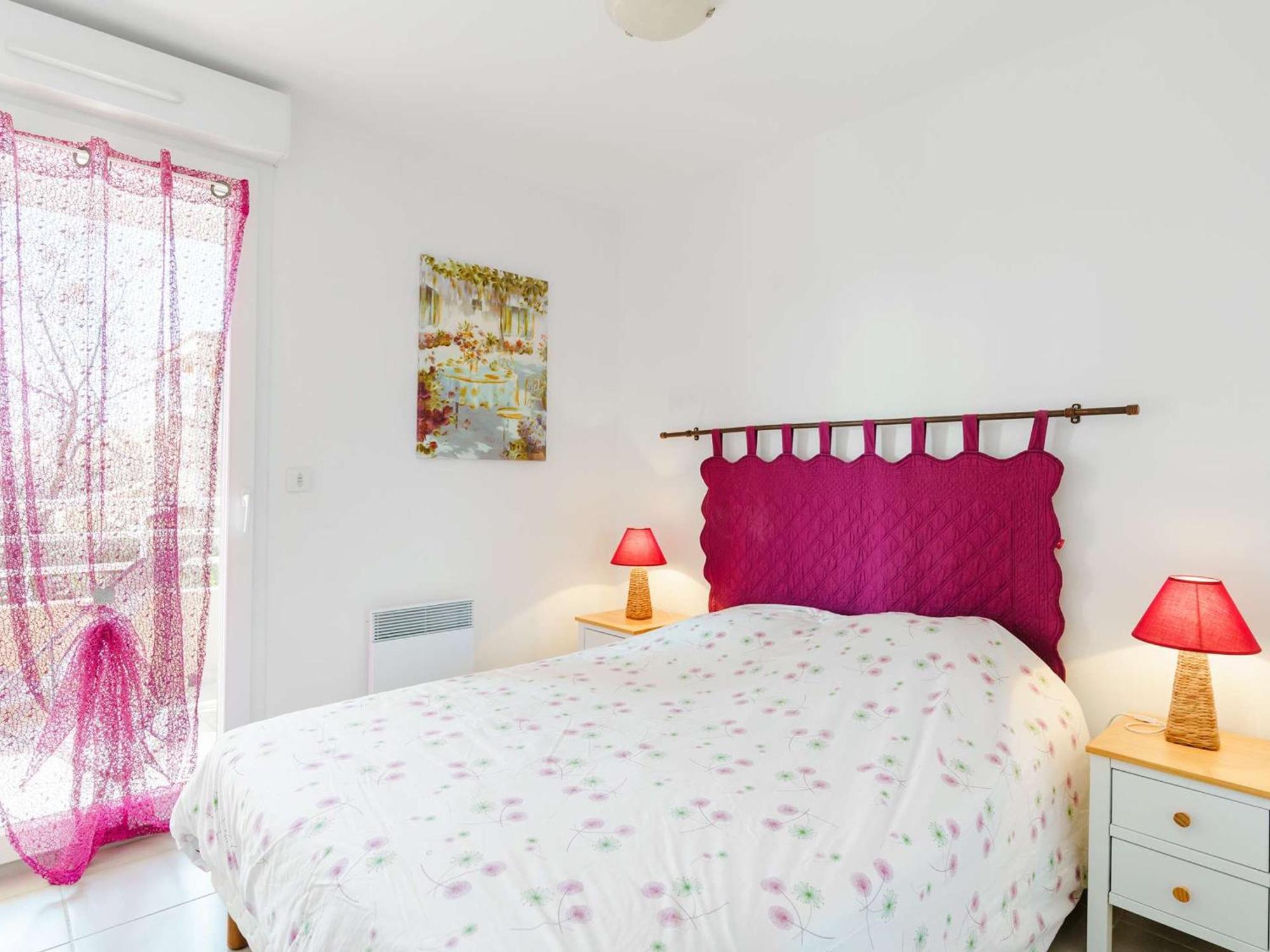 T3 A 300m De La Plage, Balcons, Parking, Proche Commerces, Narbonne-plage - Fr-1-409-169